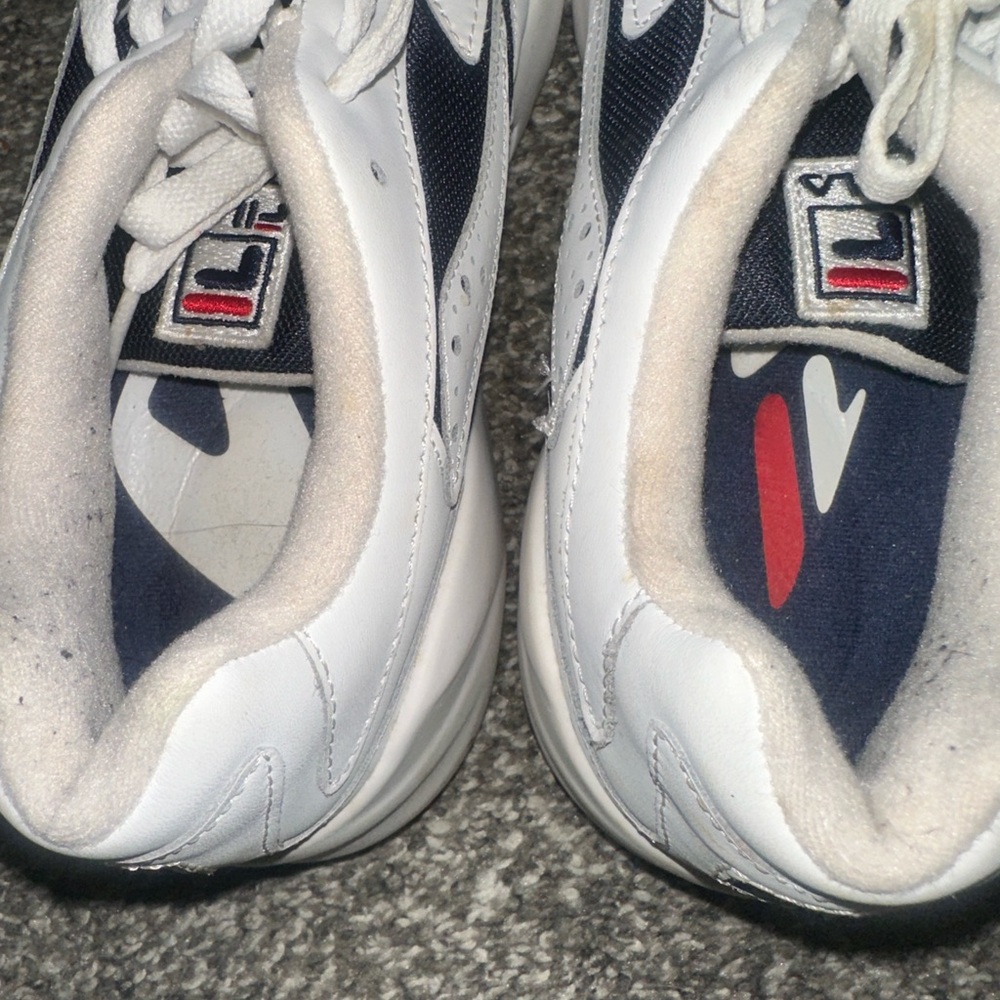 Fila Kids White Sneakers - Picture 3 of 7
